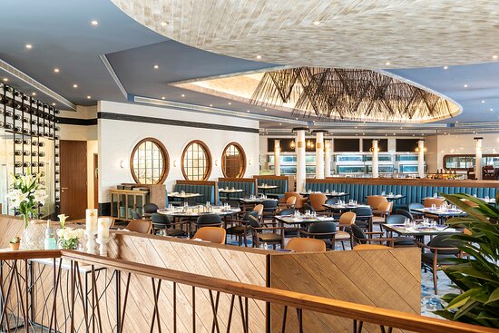 Seafood restaurant trade centre Dubai