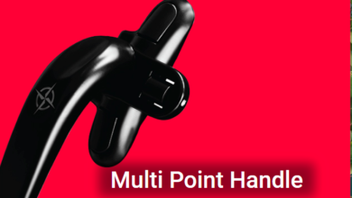 Multipoint locking handles for windows
