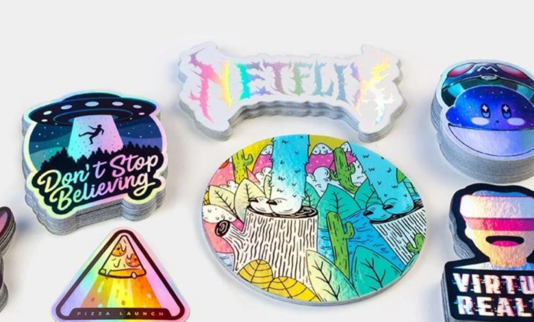 custom-holographic-stickers-look-very-attractive